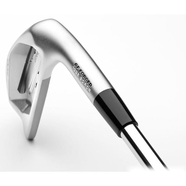 Mizuno JPX 900 Forged Irons (Steel Shaft) | GolfOnline
