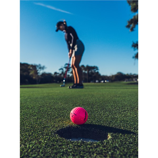 Callaway Ladies Reva Pink Golf Balls (12 Balls)